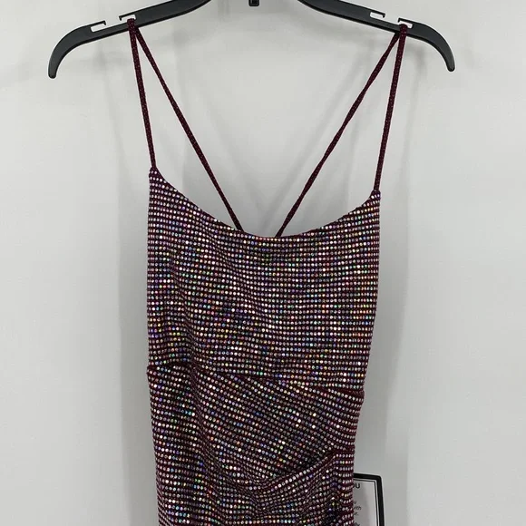 City Studio Slim Red Juniors' Sparkle Cowl-Back Bodycon Dress Size Medium - Picture 3 of 10